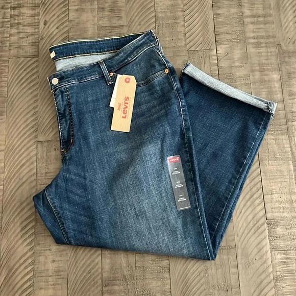 Levi’s Women’s Mid Rise Relaxed Tapered Leg Boyfriend Denim Jeans - Size 24W New - Picture 1 of 12